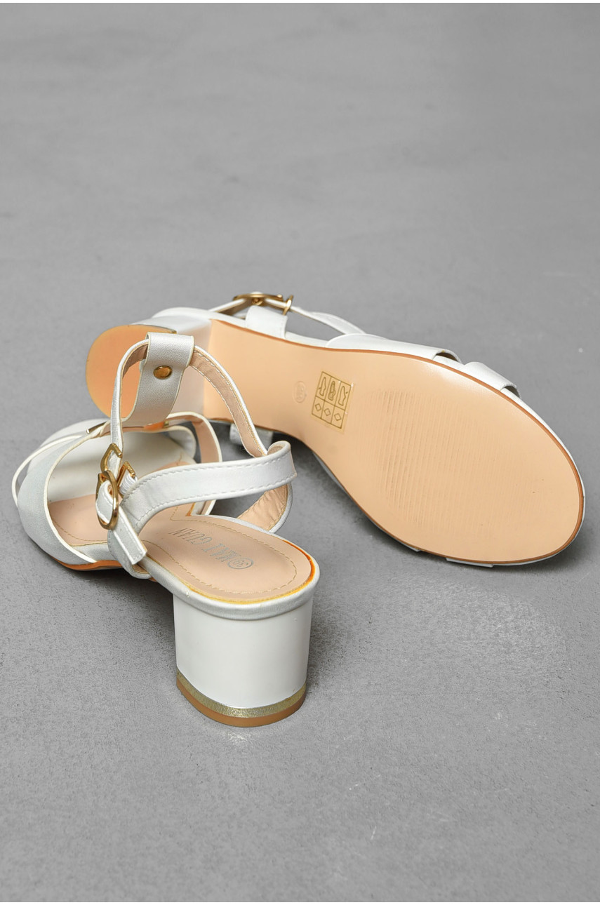 Босоножки женские белого цвета а9-8 197961 Босоножки женские белого цвета а9-8 197961