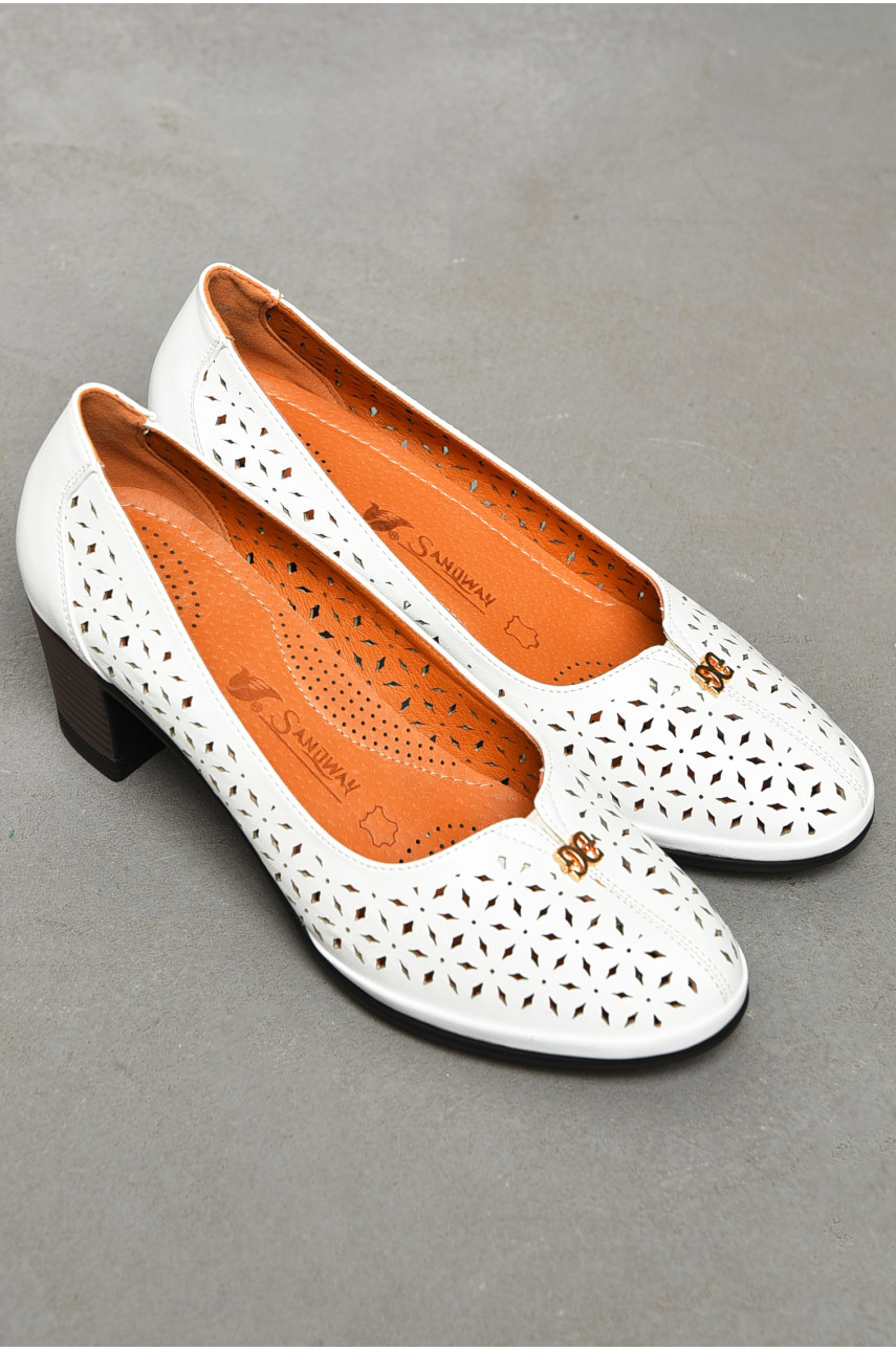 Туфлі жіночі білого кольору 8210-3 197964 Туфлі жіночі білого кольору 8210-3 197964