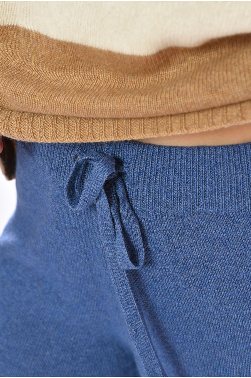 Костюм женский голубого цвета 198198 Костюм женский голубого цвета 198198