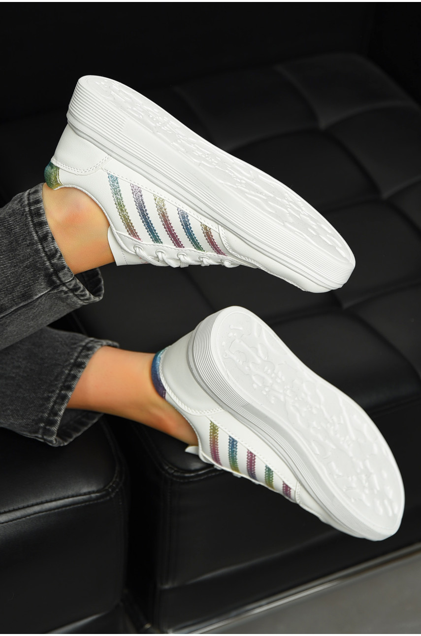 Кросівки жіночі білого кольору на шнурівці в701-5 198316