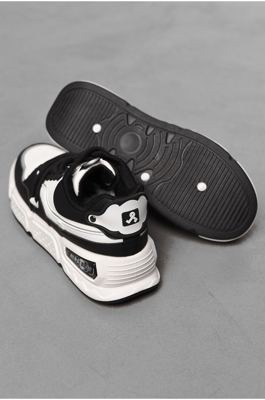 Кросівки чоловічі чорно-білого кольору на шнурівці нк17-1 198369