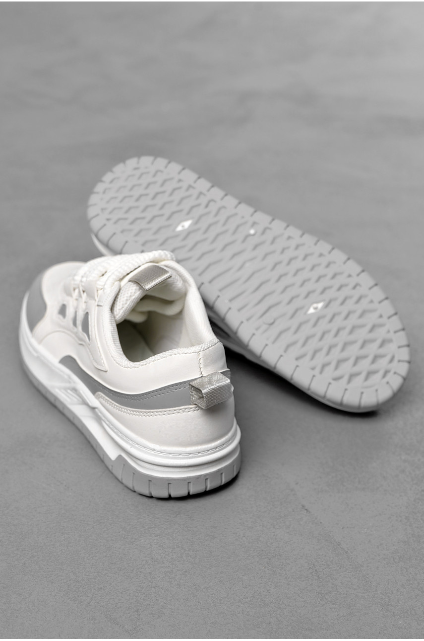 Кросівки чоловічі білого кольору на шнурівці нк110-2 198371 Кросівки чоловічі білого кольору на шнурівці нк110-2 198371