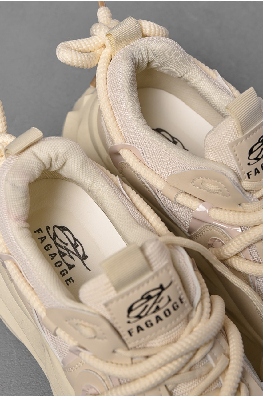 Кросівки чоловічі молочного кольору на шнурівці нк59-3 198378