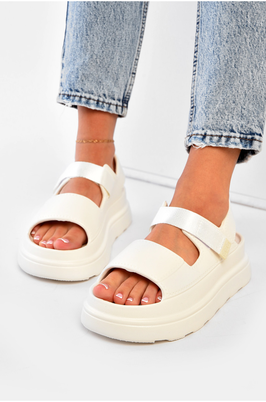 Сандали женские пена белого цвета 55 198651