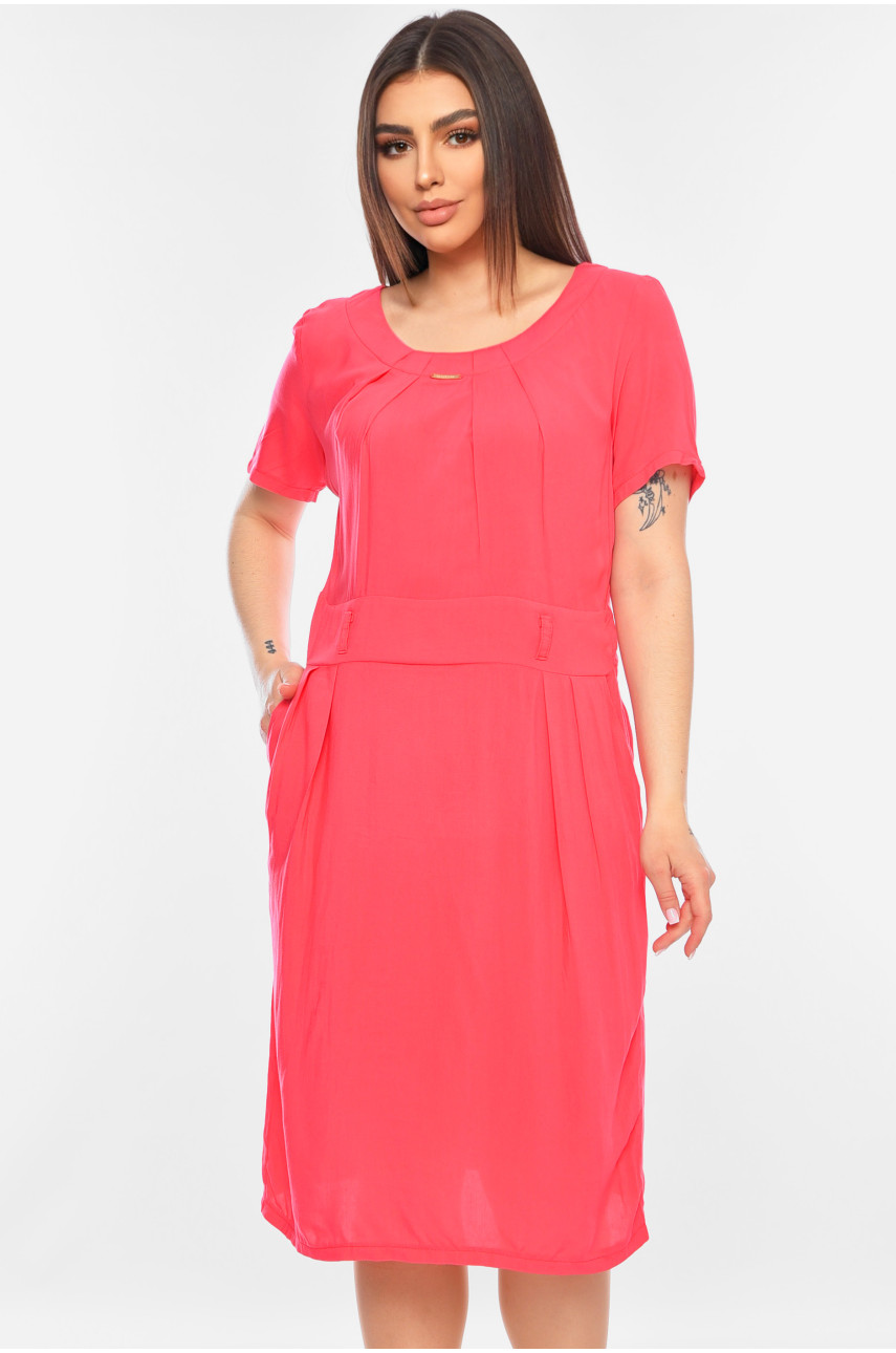 Платье женское батальное кораллового цвета 198669