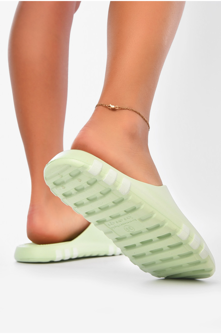 Шльопанці піна жіночі салатового кольору DS-71 198886