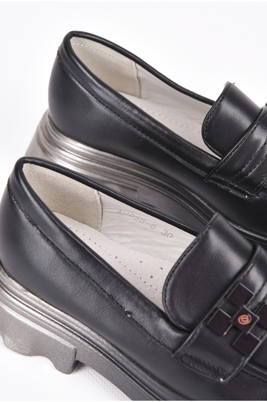 Туфли-лоферы детские для девочки черного цвета 895-6 198950