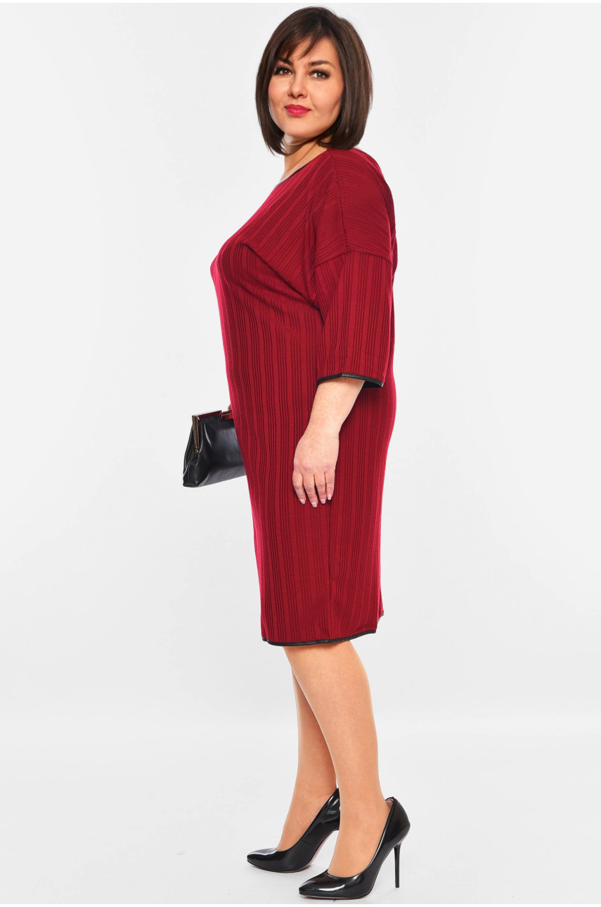Сукня жіноча батальна бордового кольору 086 199329