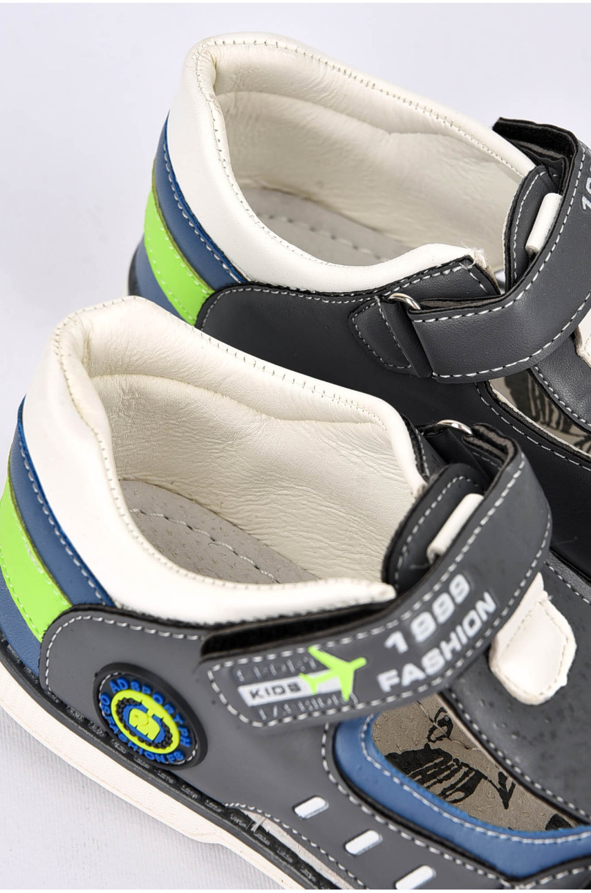 Сандалі дитячі сірого кольору на ліпучці В5819-3 200061 Сандалі дитячі сірого кольору на ліпучці В5819-3 200061