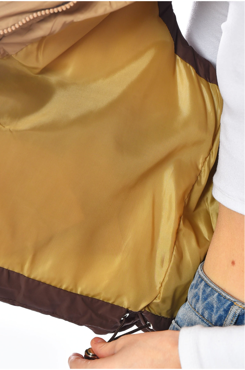 Жилетка женская однотонная коричневого цвета 816 200303