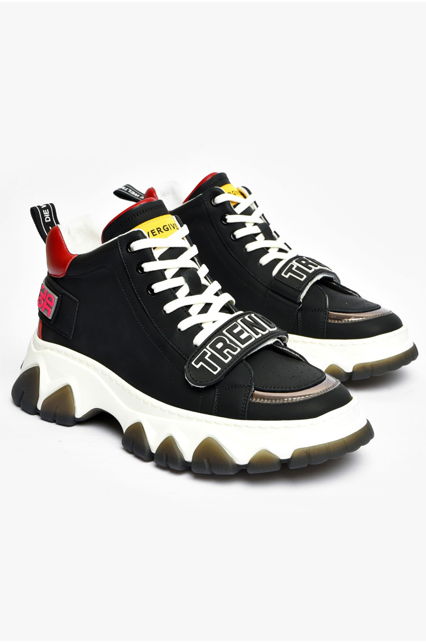 Кросівки чоловічі чорного кольору на шнурівці 3358 200762