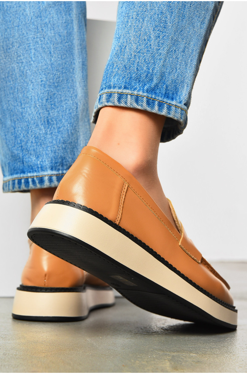 Туфлі-лофери жіночі коричневого кольору YF87-6 201056