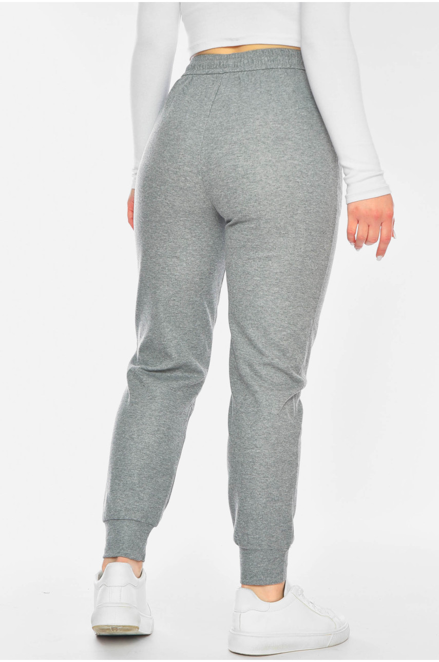 Спортивні штани жіночі напівбатальні сірого кольору 9649-1 201087 Спортивні штани жіночі напівбатальні сірого кольору 9649-1 201087