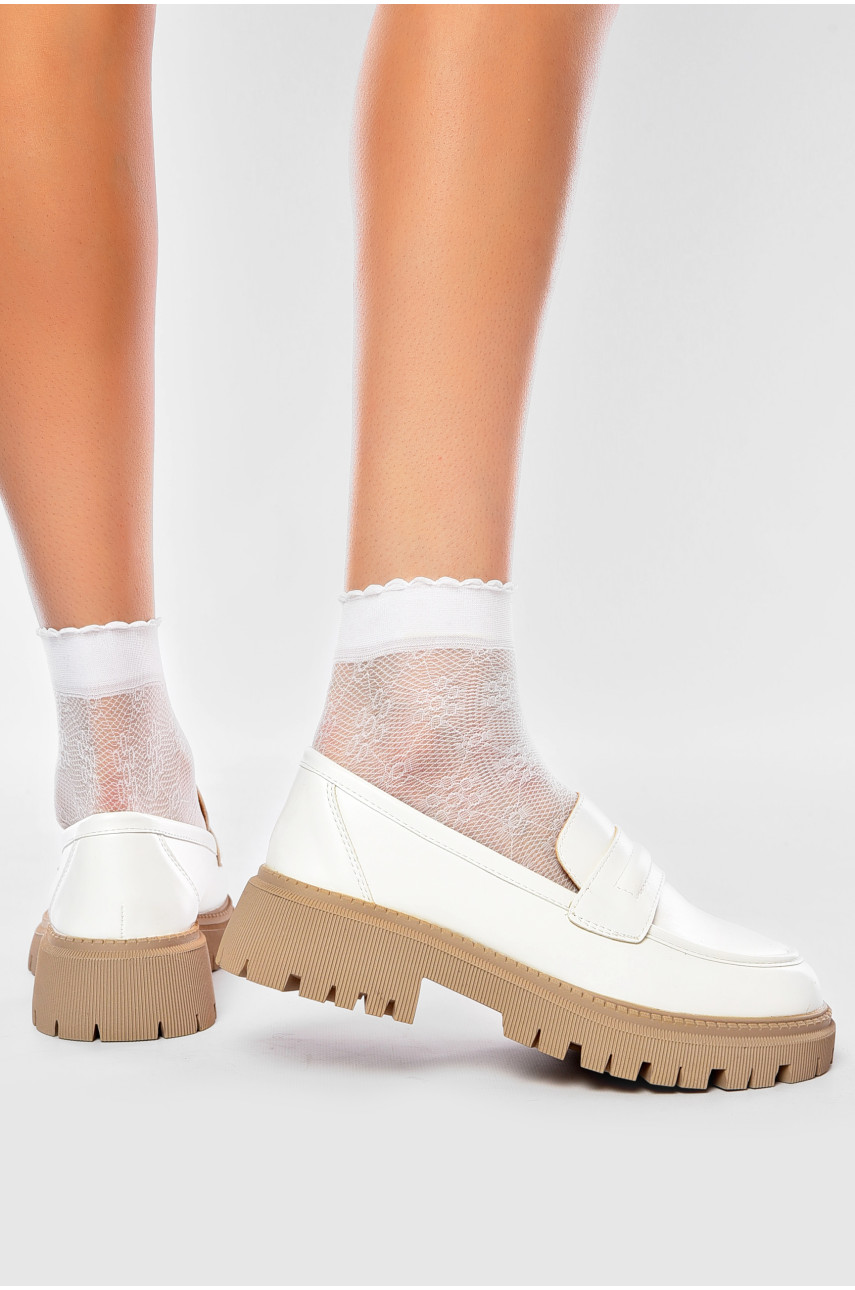 Туфлі-лофери жіночі білого кольору 760-33 201094 Туфлі-лофери жіночі білого кольору 760-33 201094