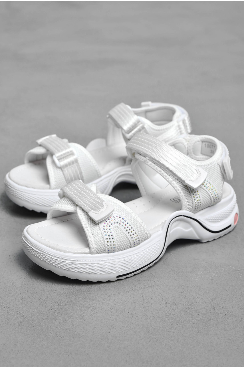Сандалии женские белого цвета на липучках 100-77а 201122