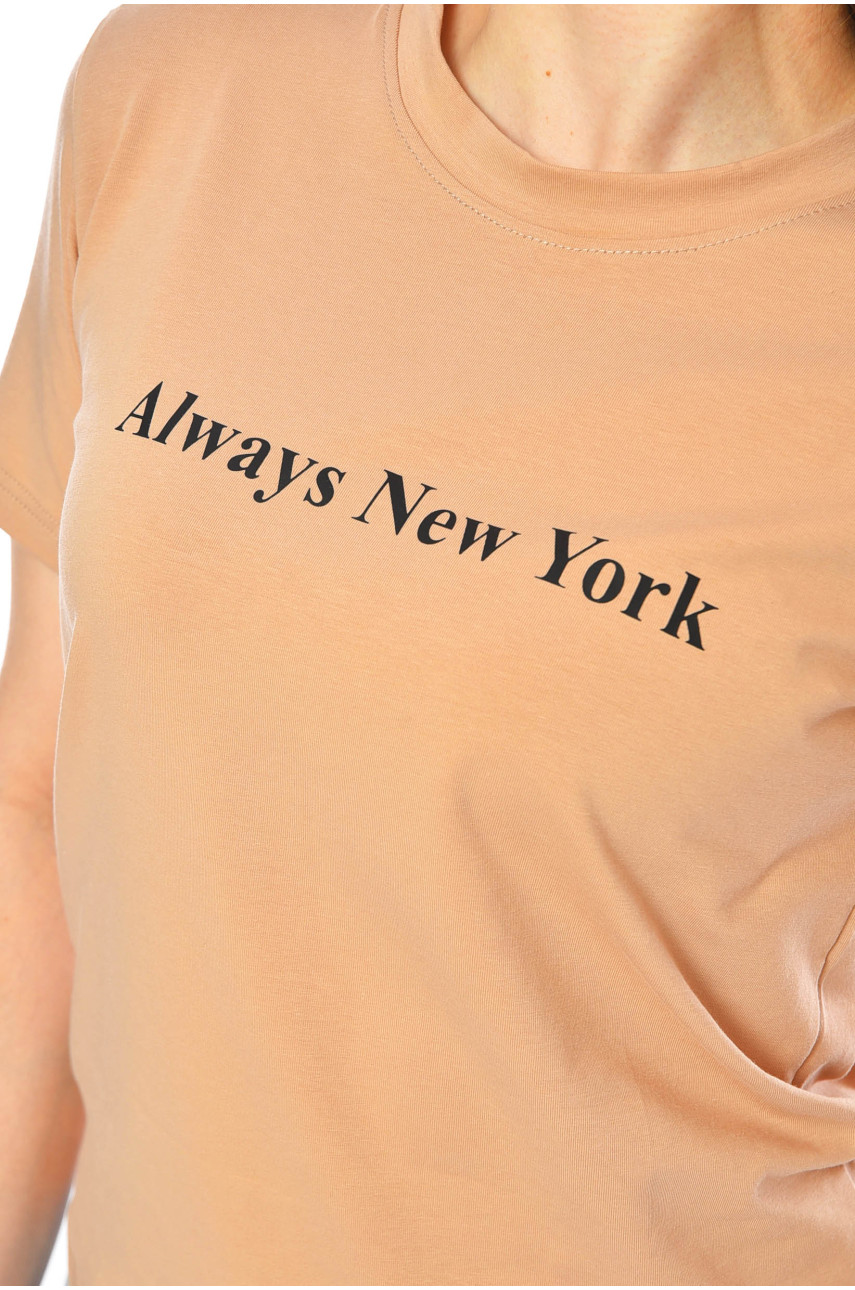 Футболка жіноча бежевого кольору 1112 201178 Футболка жіноча бежевого кольору 1112 201178