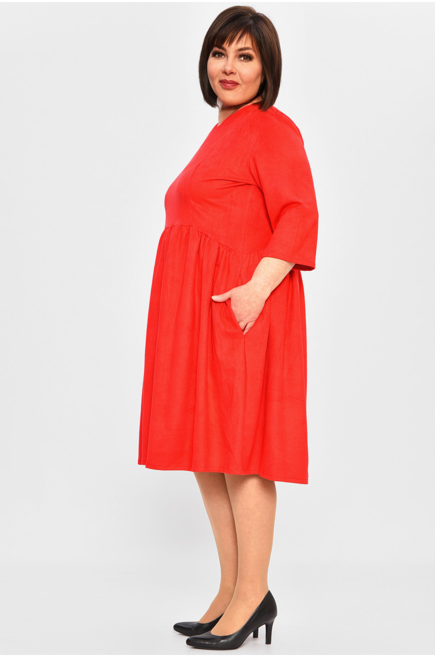 Сукня жіноча однотонна батальна червоного кольору 7271 201379