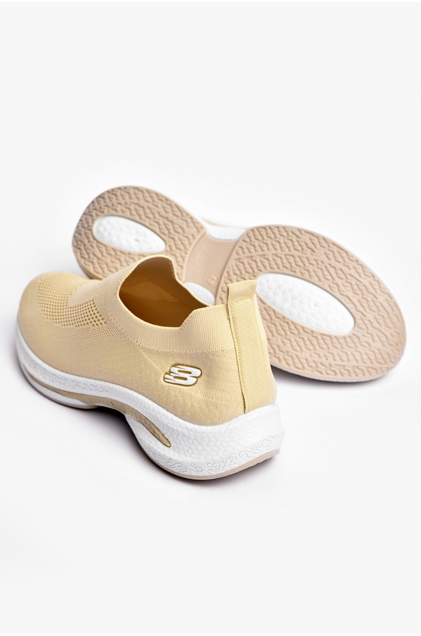 Кросівки чоловічі бежевого кольору текстиль 777-а1028 201781