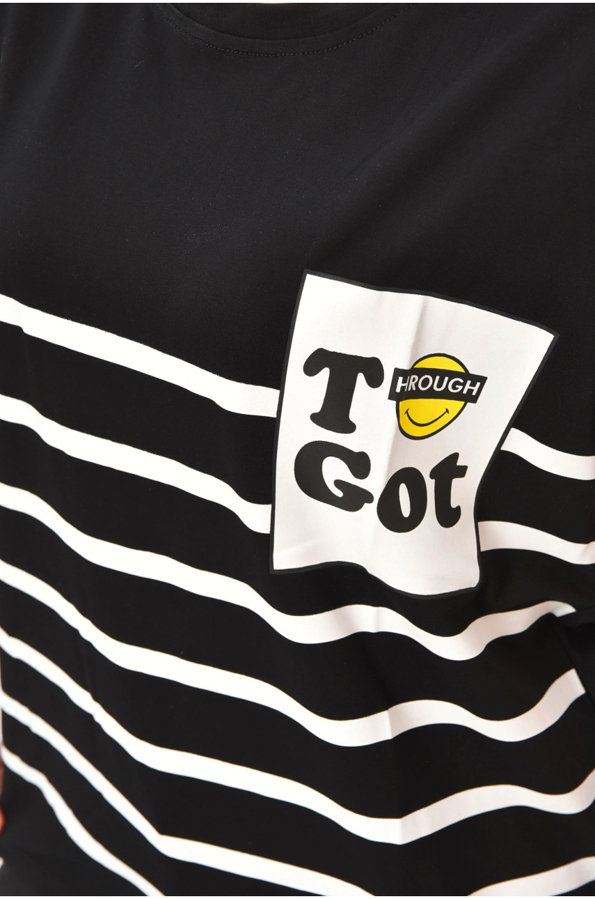 Футболка жіноча чорного кольору з принтом 3300 201879 Футболка жіноча чорного кольору з принтом 3300 201879