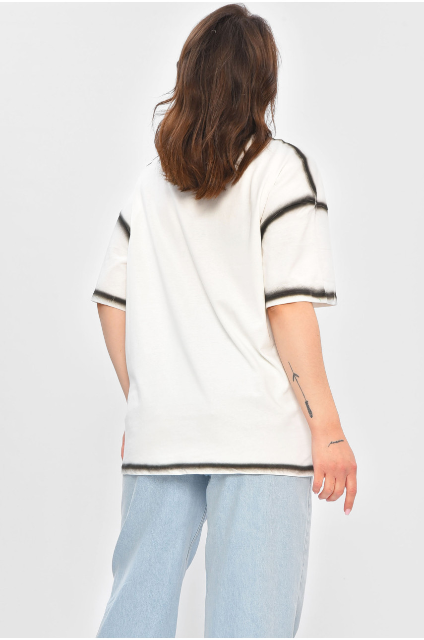 Футболка жіноча напівбатальна молочного кольору з принтом 85996 202127
