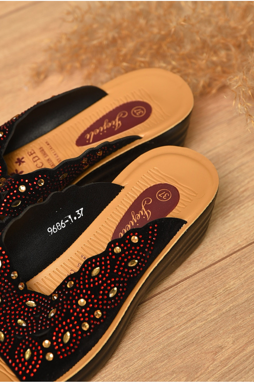 Шльопанці жіночі чорного кольору 9686-2 202142