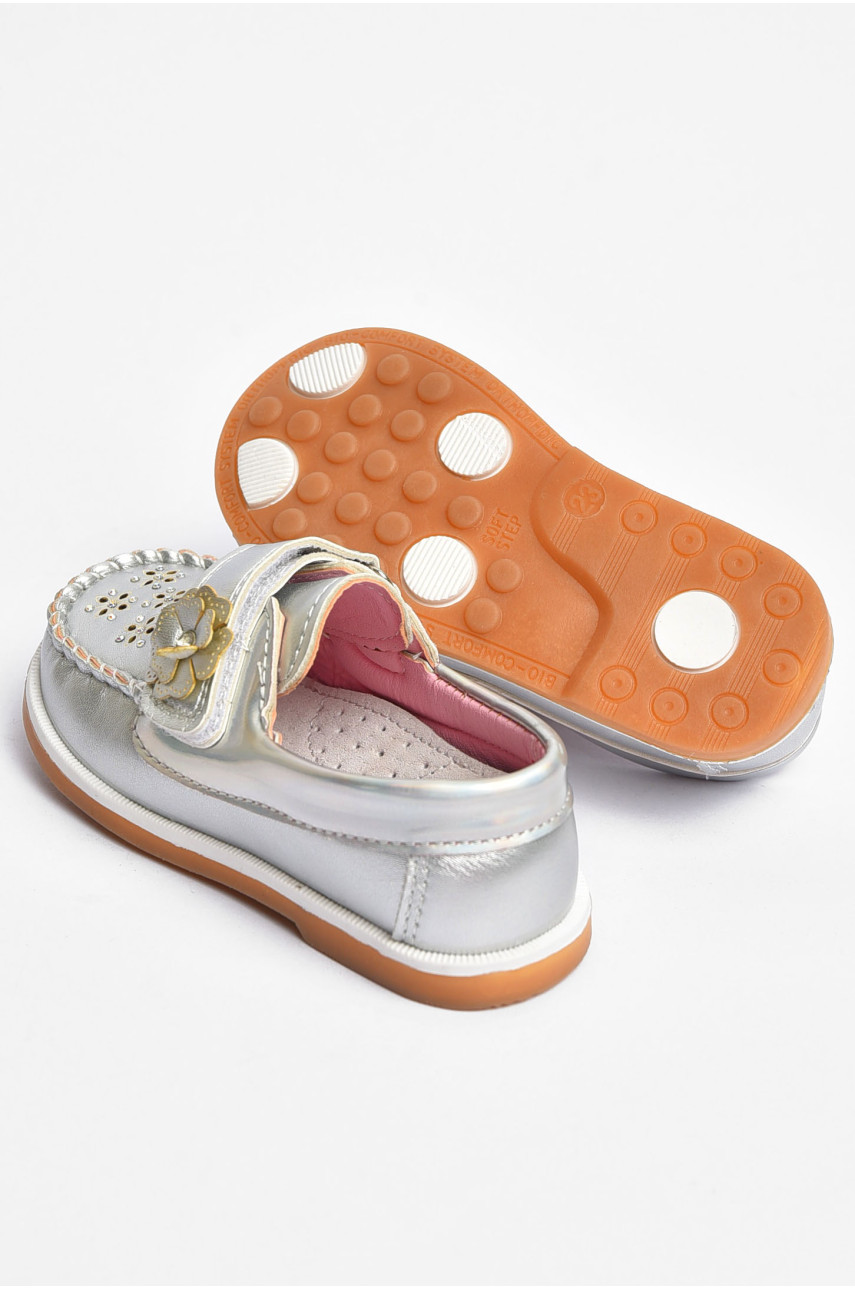 Мокасини дитячі для дівчинки сріблястого кольору 18301-21 202325