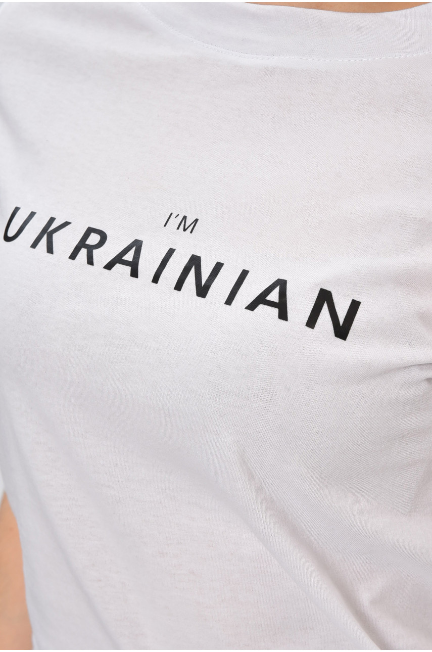 Футболка женская однотонная белого цвета с надписью 57382 202442 Футболка женская однотонная белого цвета с надписью 57382 202442