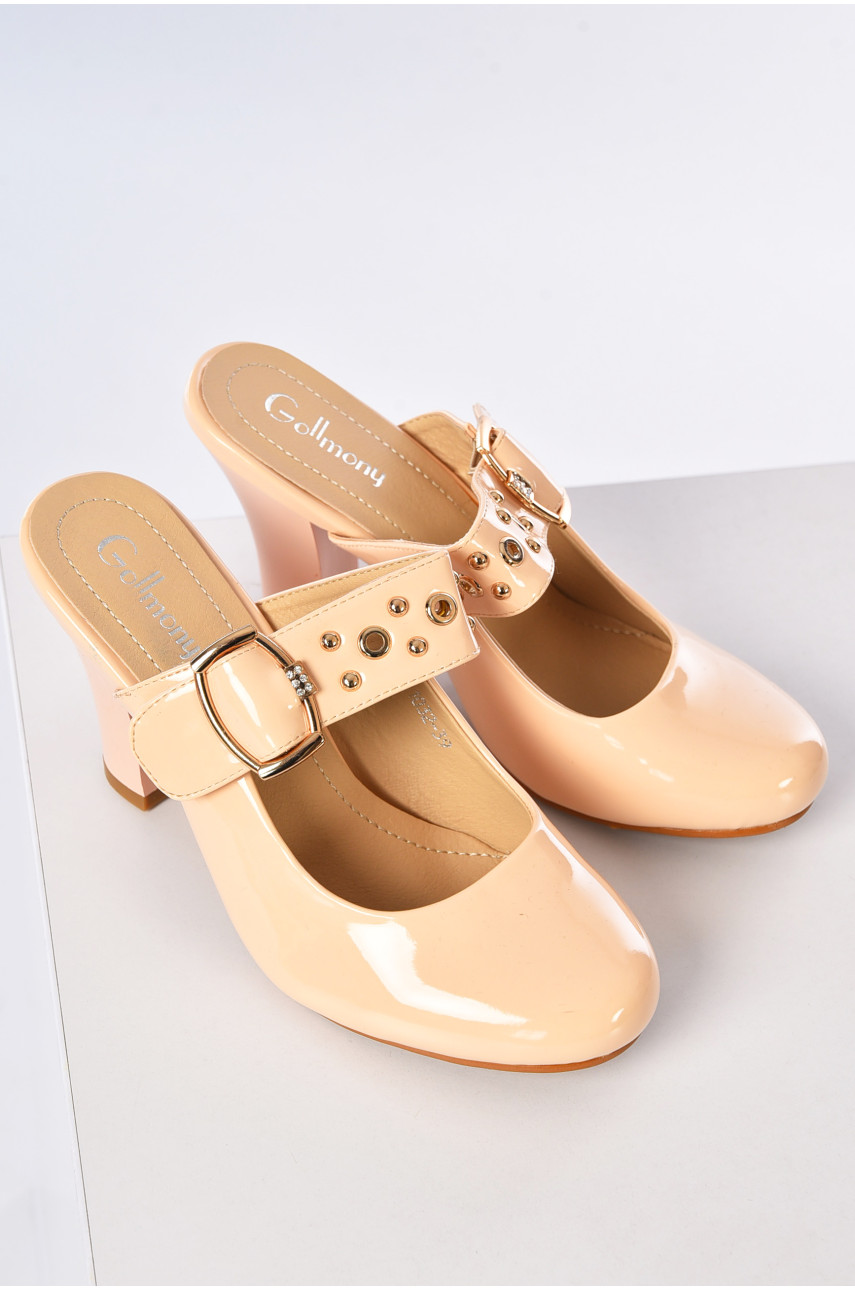 Шлепки женские бежевого цвета 1032 202453 Шлепки женские бежевого цвета 1032 202453