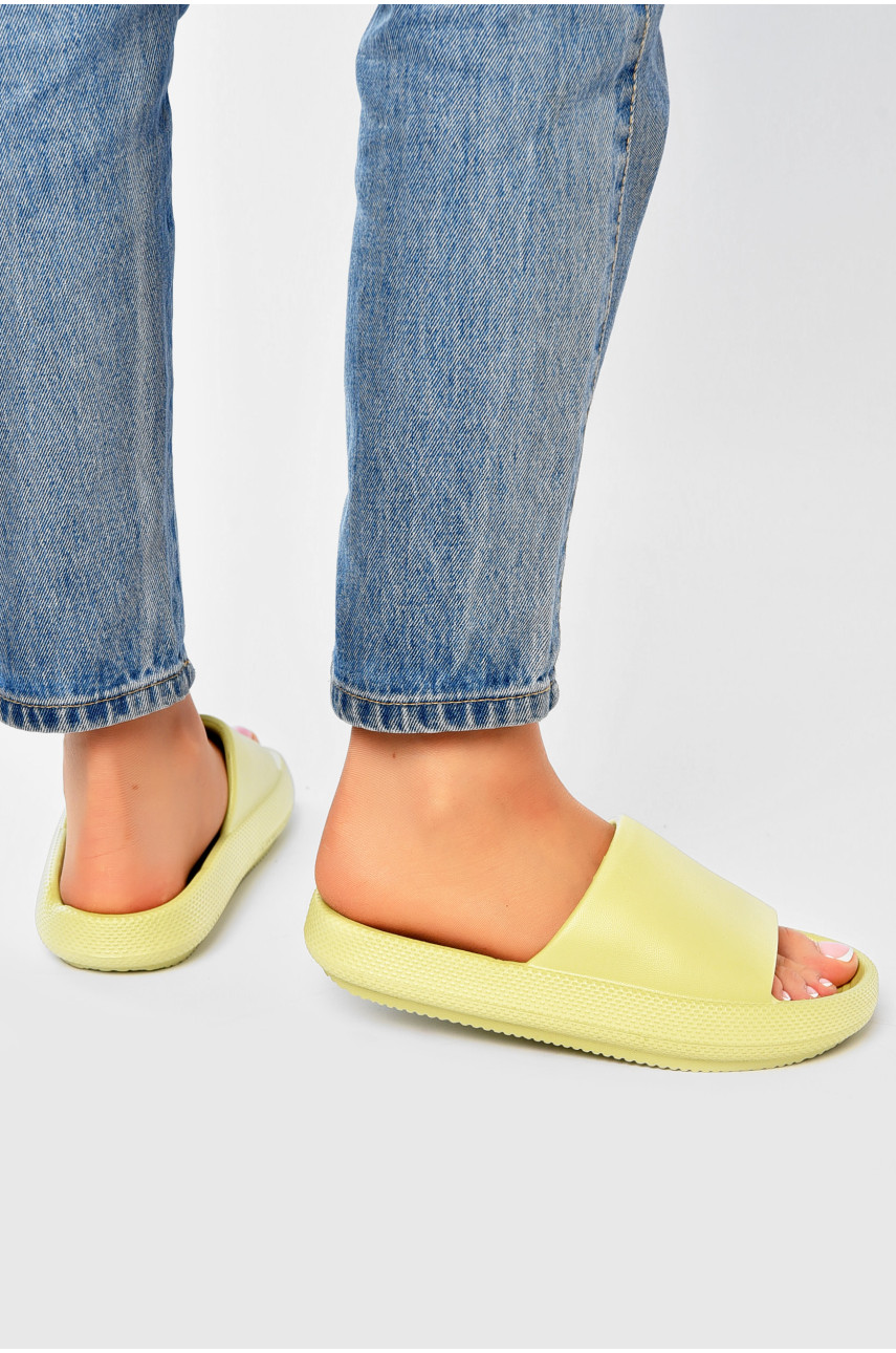 Шльопанці піна жіночі зеленого кольору 827 202707