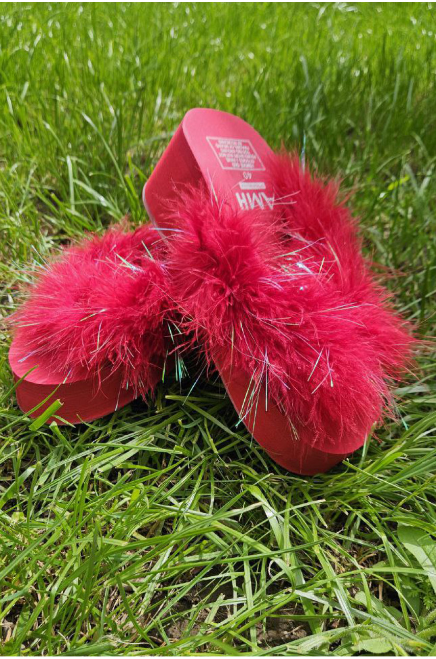 Шлепки женские красного цвета 202833