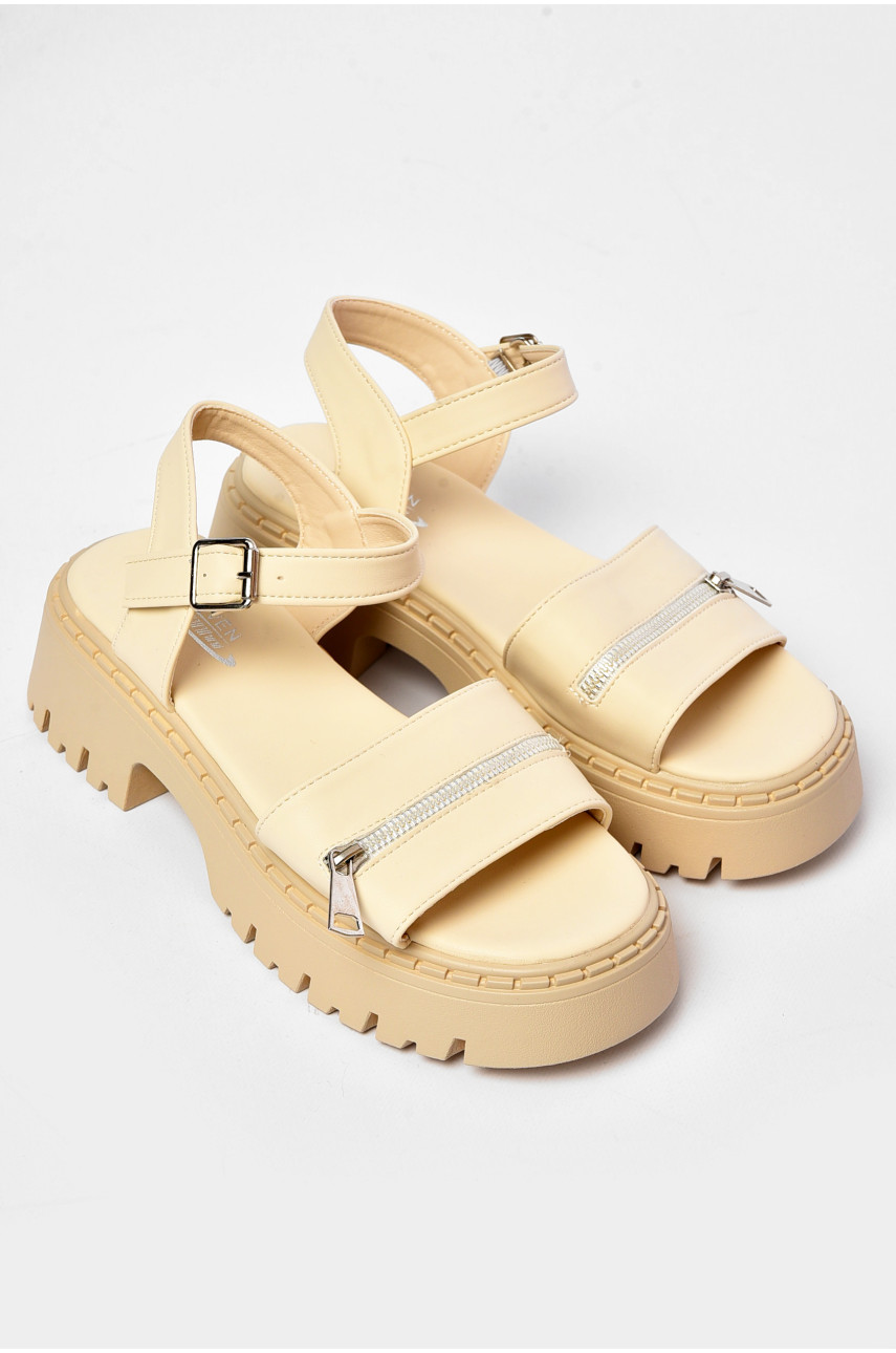 Босоніжки жіночі бежевого кольору SE06-2 203098