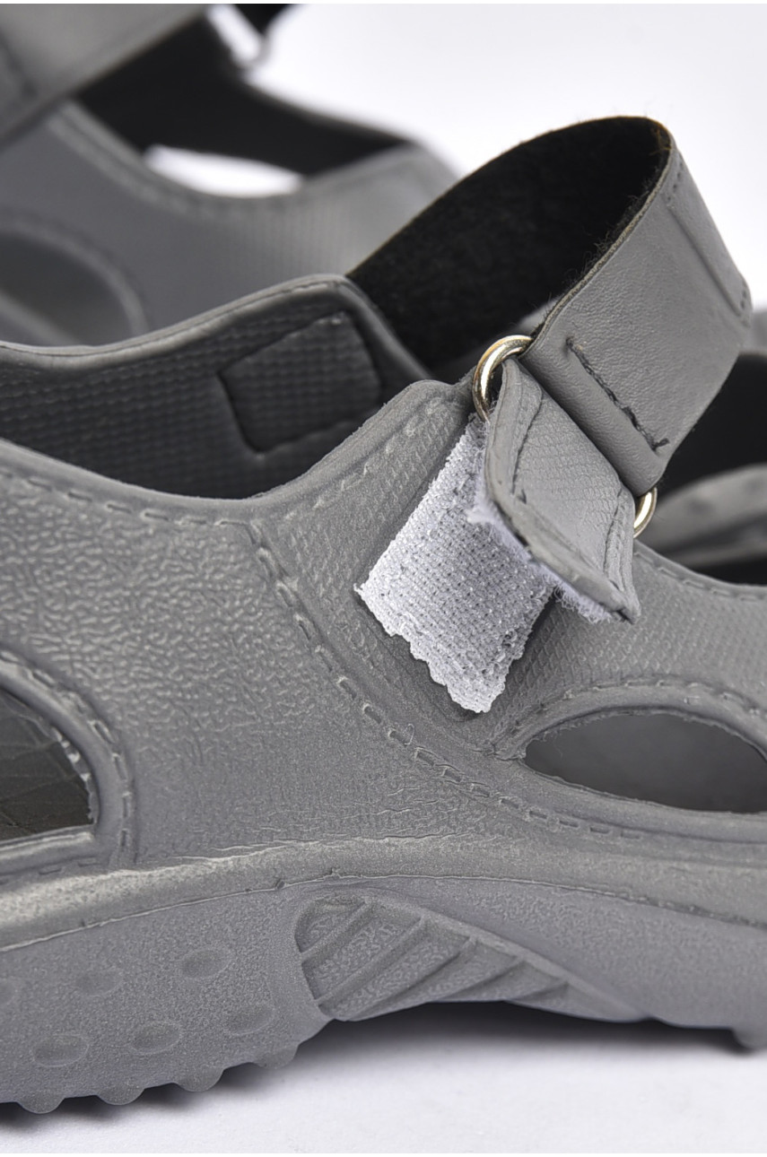 Сандали пена для мальчика однотонные серого цвета 203605