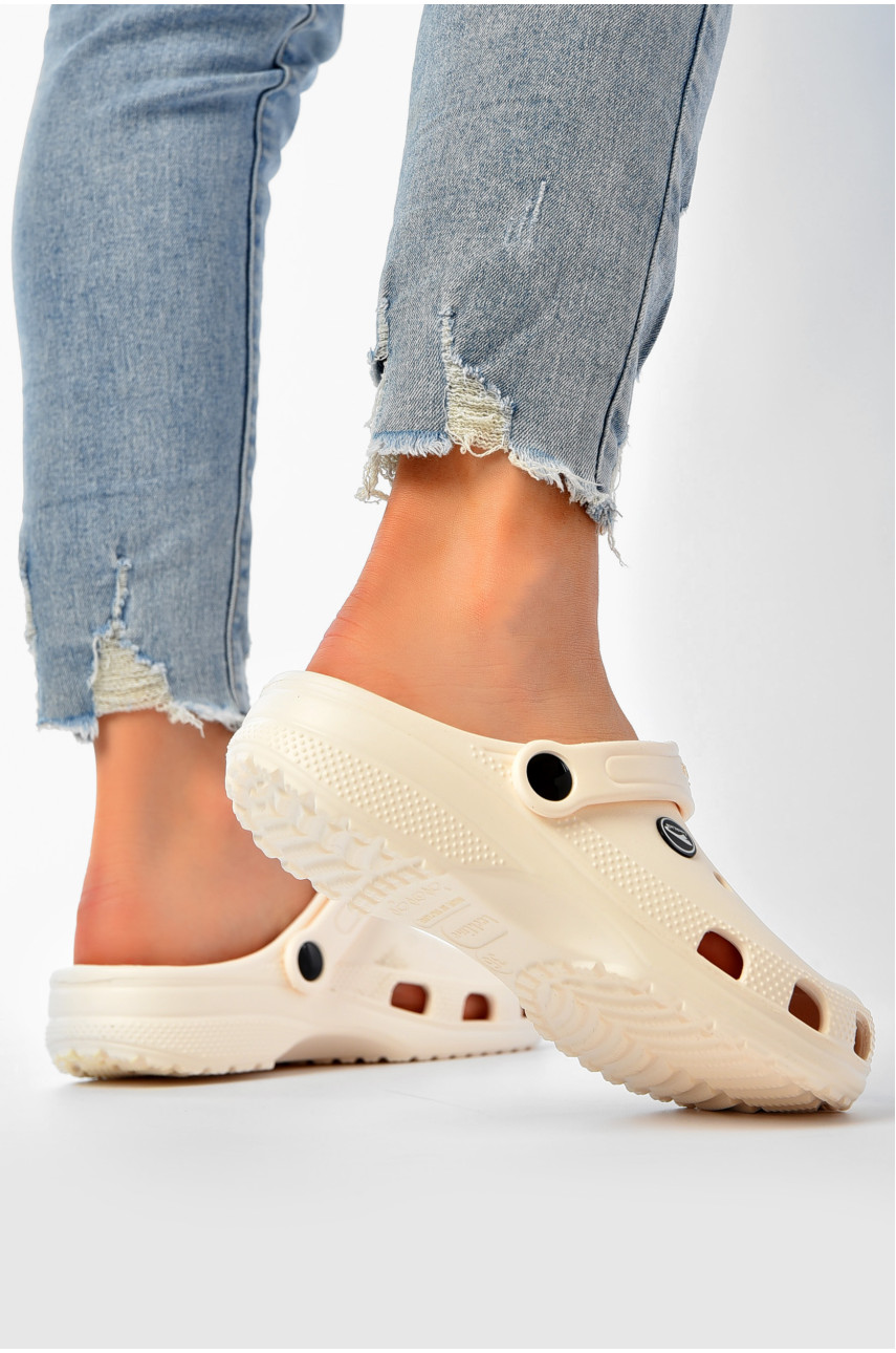 Кроксы женские молочного цвета 3001-2 203688 Кроксы женские молочного цвета 3001-2 203688