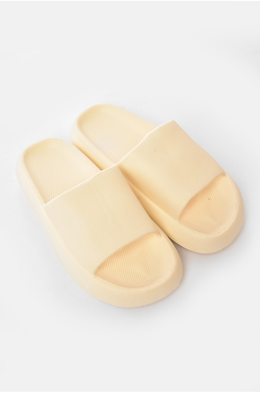 Шлепанцы пена женские молочного цвета 668-3 203938