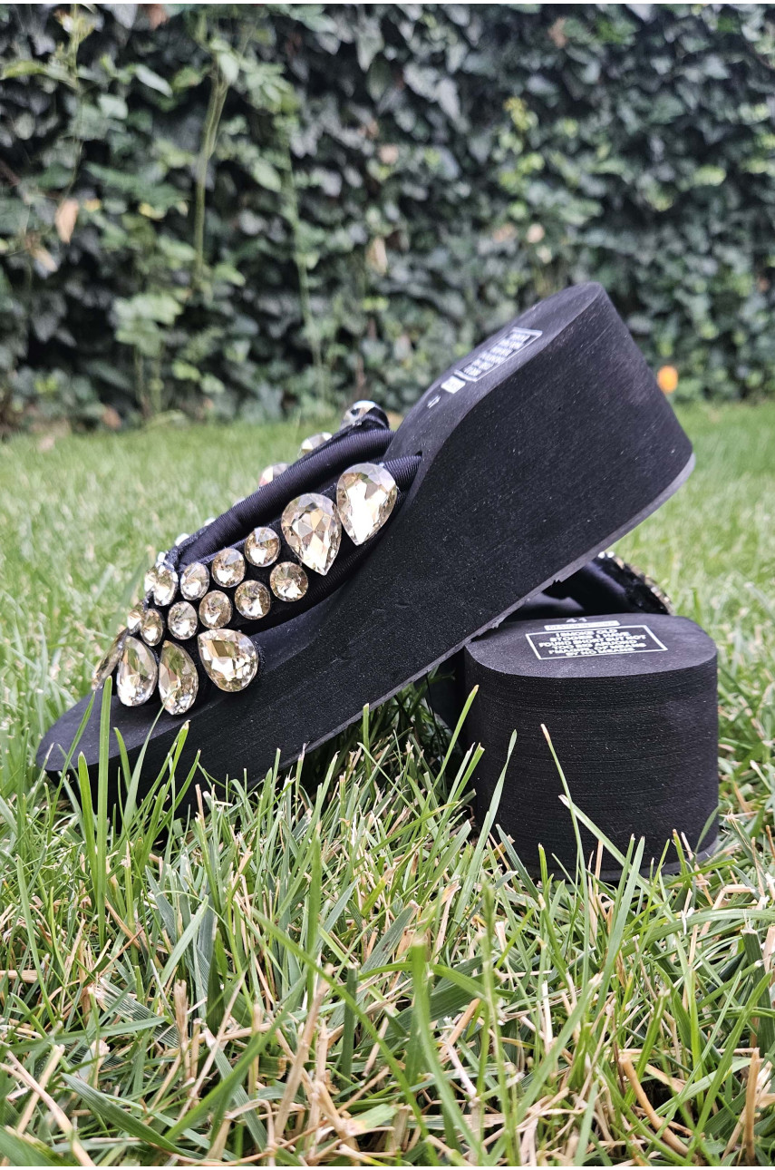 Вьетнамки женские черного цвета со стразами 203962