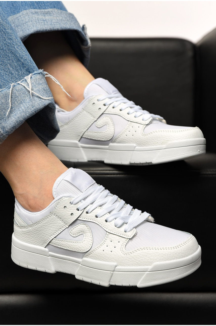 Кроссовки женские белого цвета на шнуровке Уценка 5010-3 204025 Кроссовки женские белого цвета на шнуровке Уценка 5010-3 204025