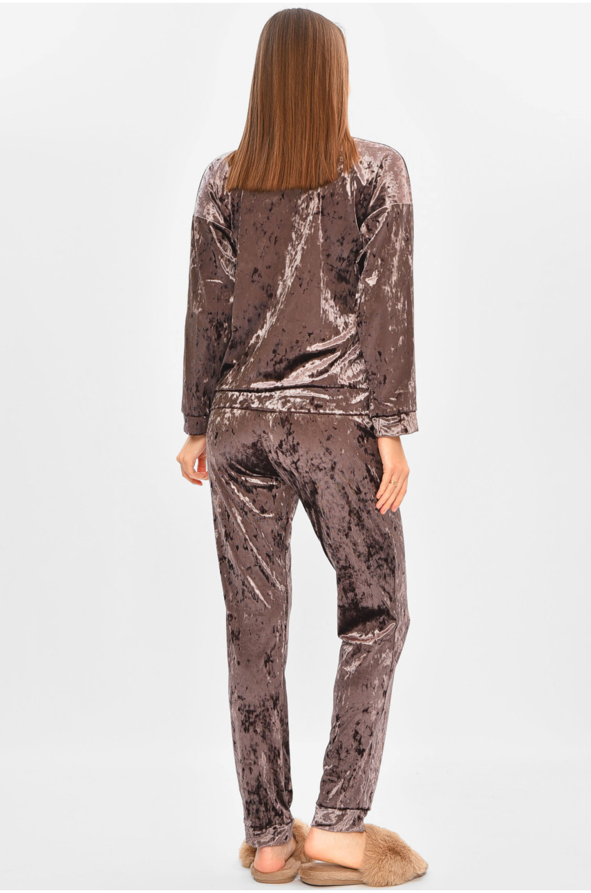 Пижама женская велюровая цвета мокко 204055 Пижама женская велюровая цвета мокко 204055
