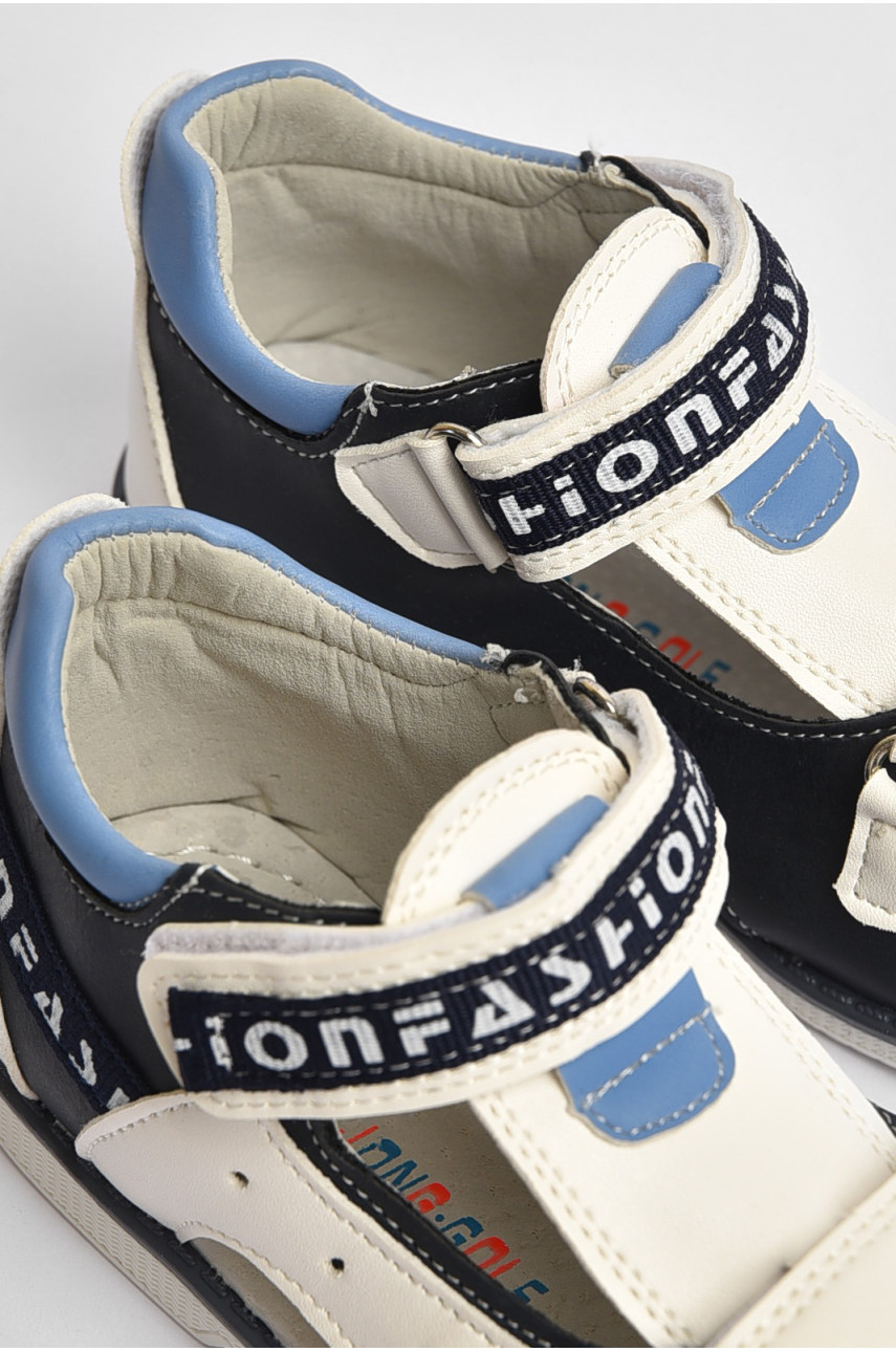 Сандалі дитячі хлопчик білого кольору на липучці 8338-7 204359