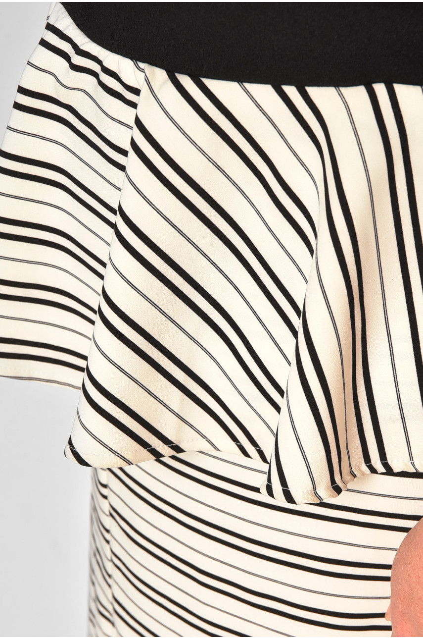 Платье женское батальное черного цвета с принтом 204532