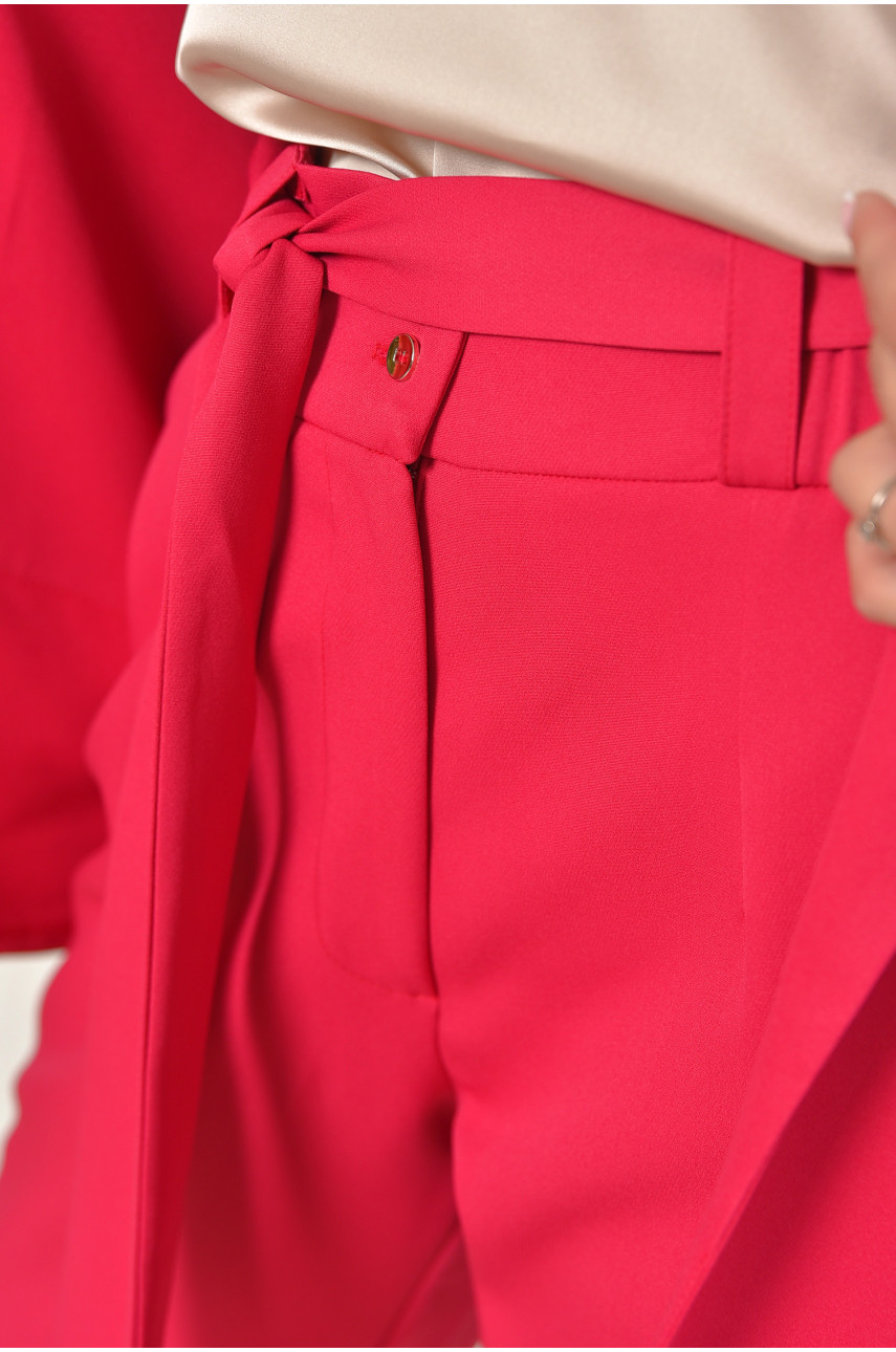 Костюм женский однотонный малинового цвета 204683