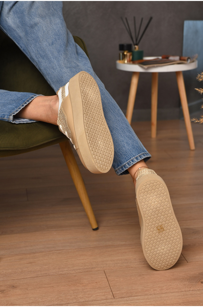 Кроссовки женские бежевого цвета на шнуровке 2024-67-2 204983