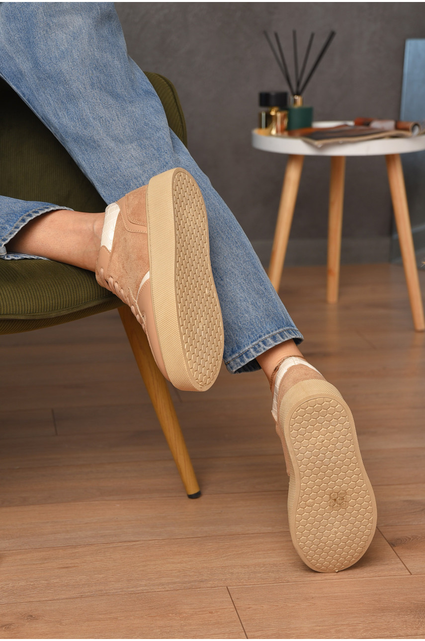 Кроссовки женские бежевого цвета на шнуровке 2023-24-3 204989