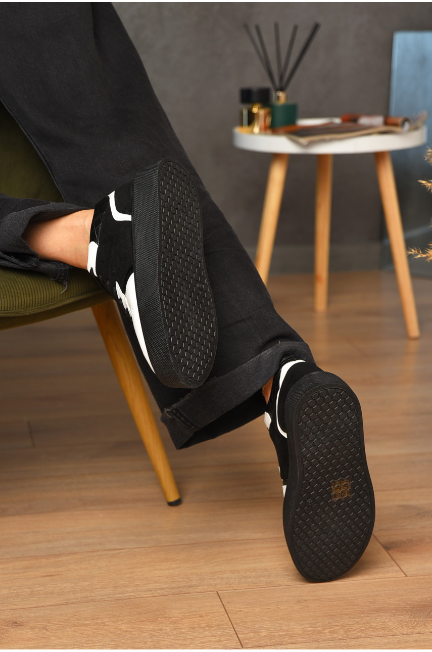 Кроссовки женские черно-белого цвета на шнуровке 2023-24-1 204991