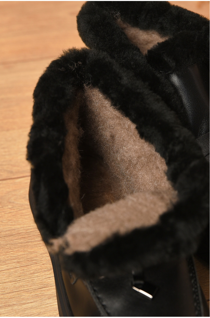 Туфлі-лофери жіночі на хутрі чорного кольору 1006-1 205474 Туфлі-лофери жіночі на хутрі чорного кольору 1006-1 205474