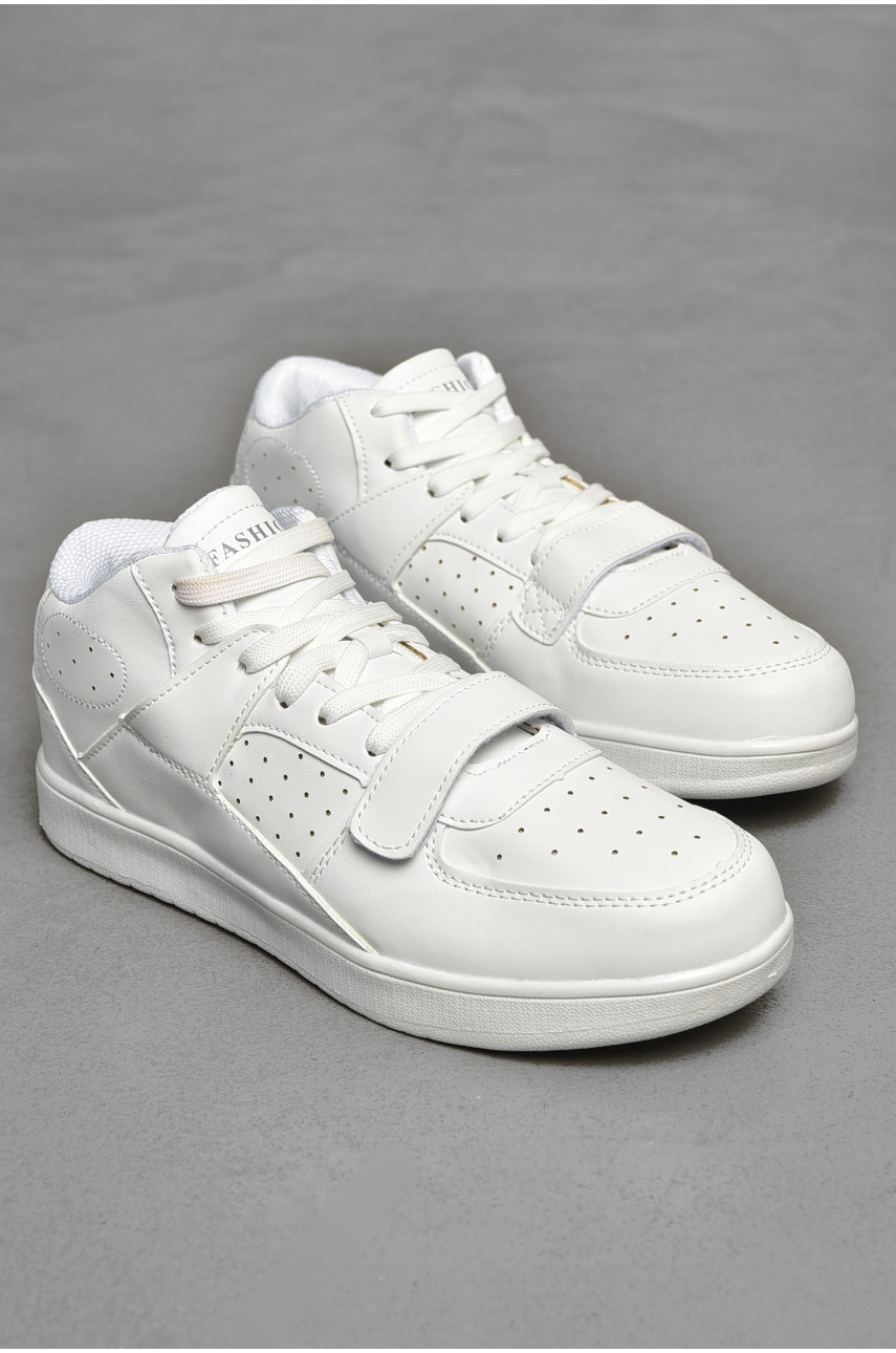 Кроссовки мужские белого цвета 8937А-5 205890