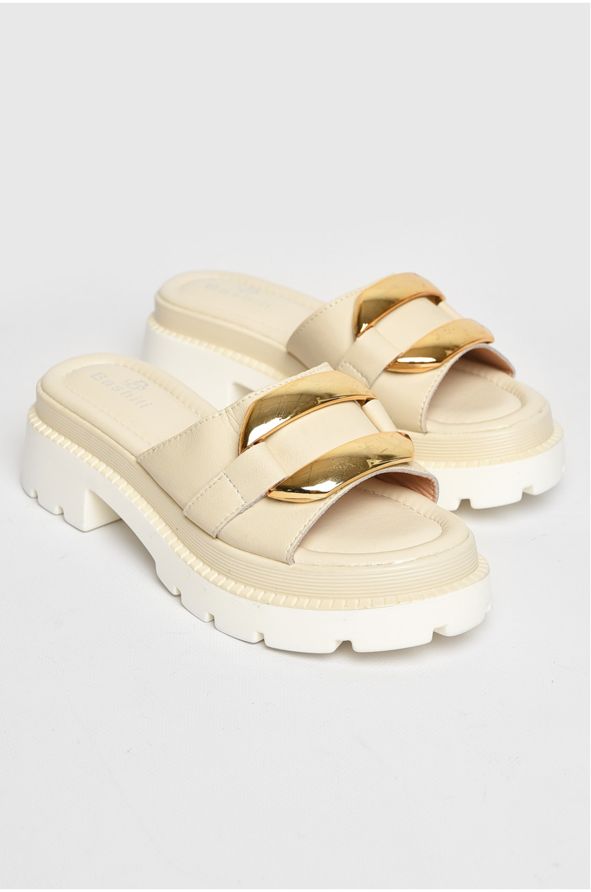 Шлепанцы женские бежевого цвета 206168