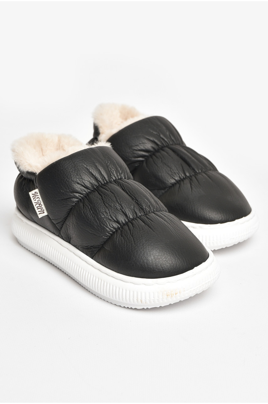 Капці дитячі чорного кольору на хутрі 8829-3 206231