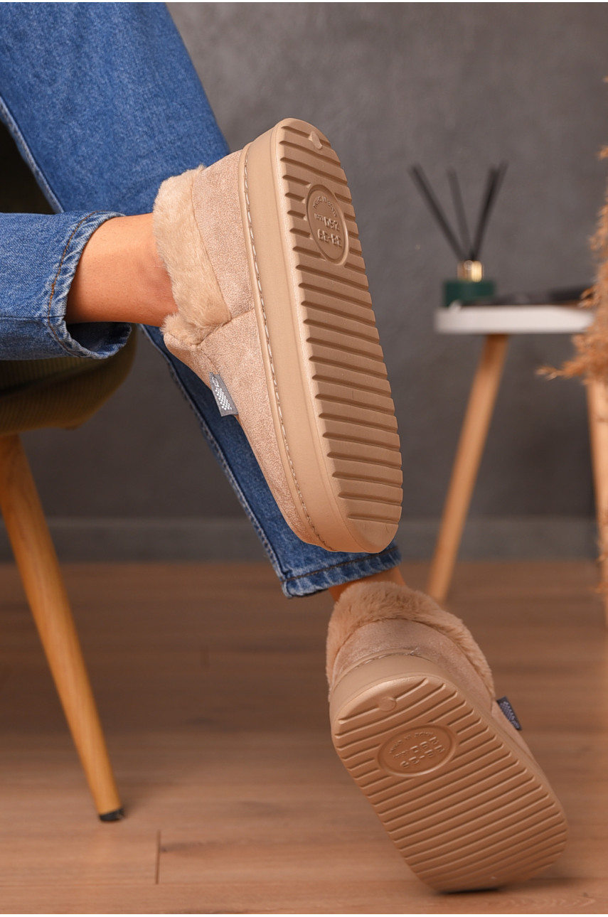 Капці домашні жіночі на хутрі бежевого кольору 9819-2 206237 Капці домашні жіночі на хутрі бежевого кольору 9819-2 206237