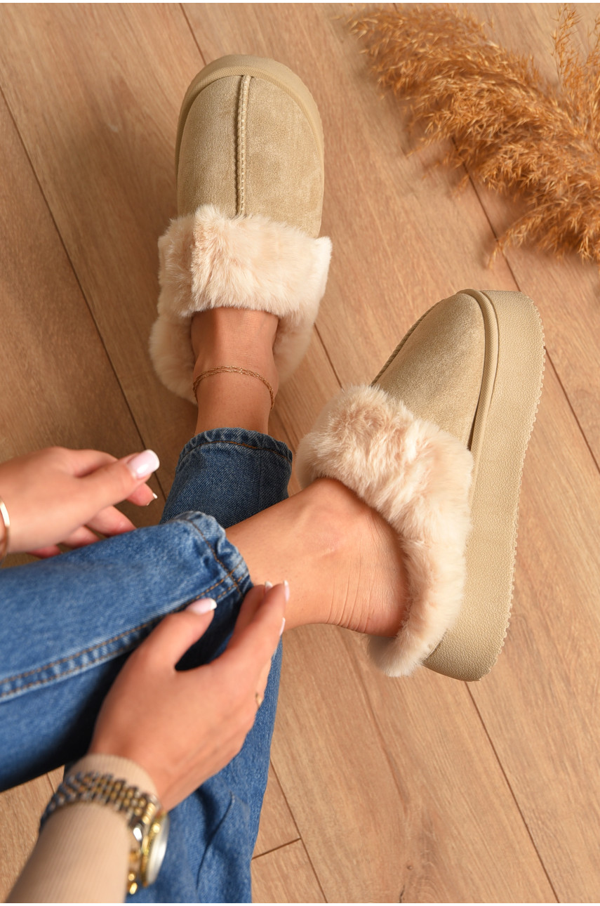 Домашні капці жіночі на хутрі бежевого кольору WF6027 206328