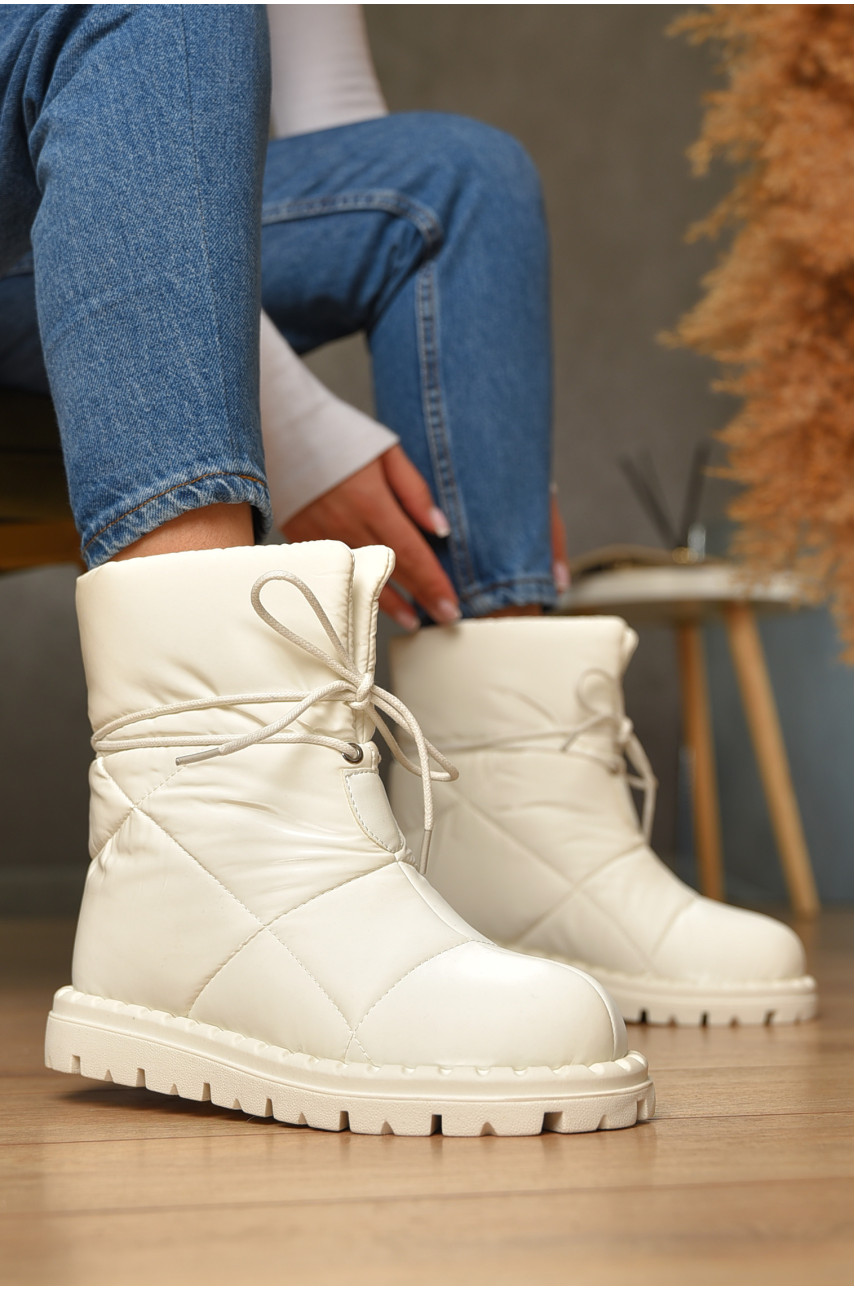 Дутики женские на меху белого цвета 88609-2 206436